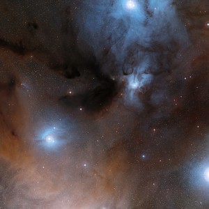 Detección de freón 40 en la región de formación estelar Rho Ophiuchi en la constelación de Ofiuco.